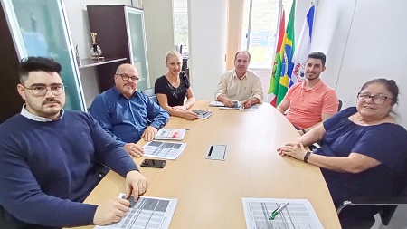 Nesta terça-feira, 10 de outubro, os representantes do SINSEB estiveram reunidos com a Administração Municipal de Guabiruba para discutir a...