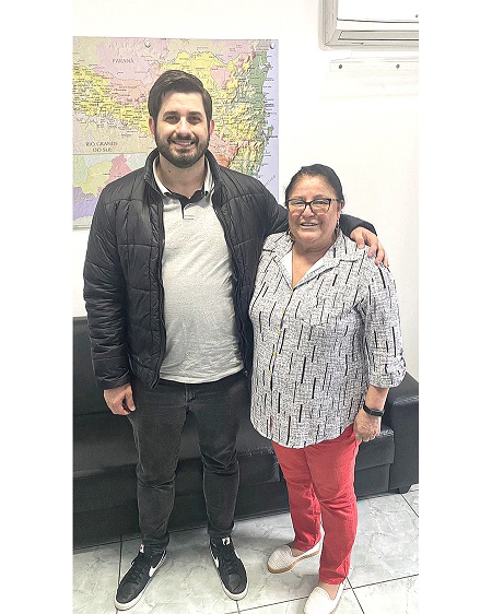 Na manhã desta sexta-feira, 11 de agosto, o SINSEB recebeu a visita do candidato a prefeito de Brusque, André Vechi. O candidato discutiu e pontuou...