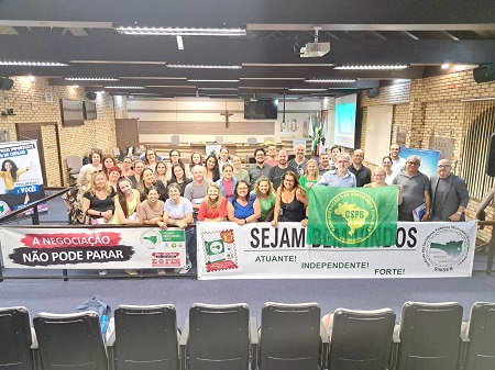 SINSEB realiza Formação Sindical de Diretores e Representantes  Os líderes representantes dos servidores por locais de trabalho e os diretores do...